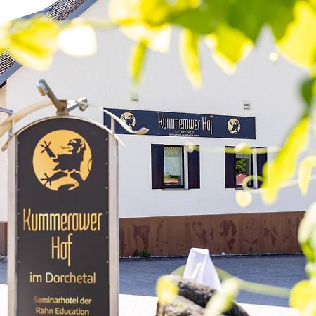 Kummerower Hof Нойцелле Екстер'єр фото